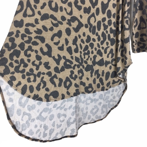BOUTIQUE Tunic Top Animal Print Hi Lo Hem 3/4 Sleeves Cheetah Leopard Size Large - Picture 3 of 7
